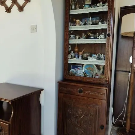 Panoramic Seacave וילה *