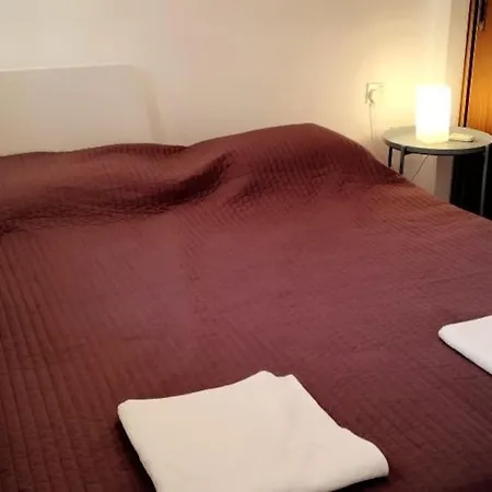 Panoramic Seacave פאהיה