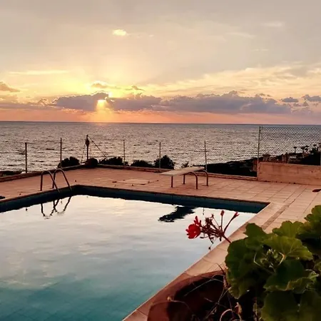Panoramic Seacave