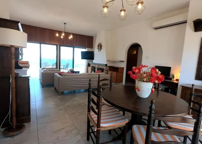 Panoramic Seacave ペイヤ